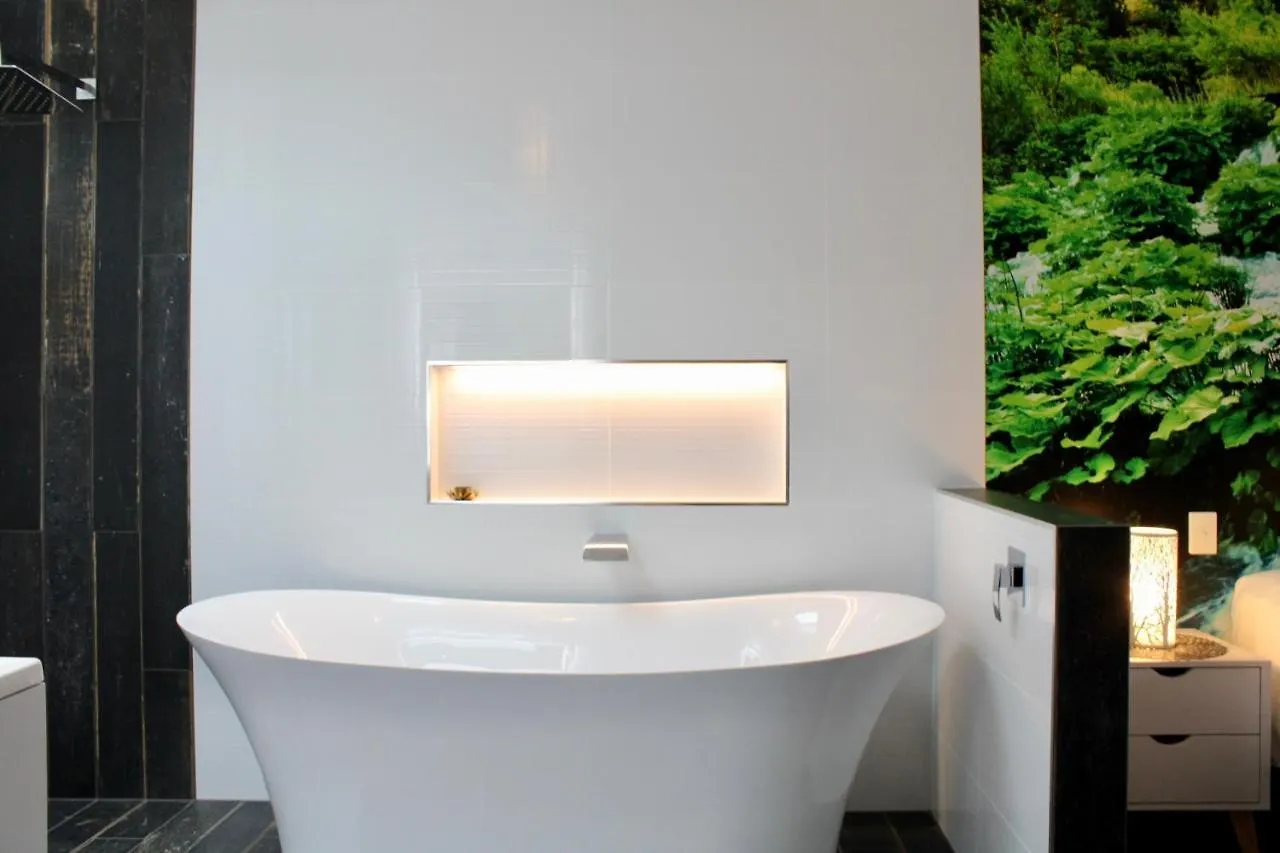 Hideaway Falls - Evergreen Cottage Mapleton